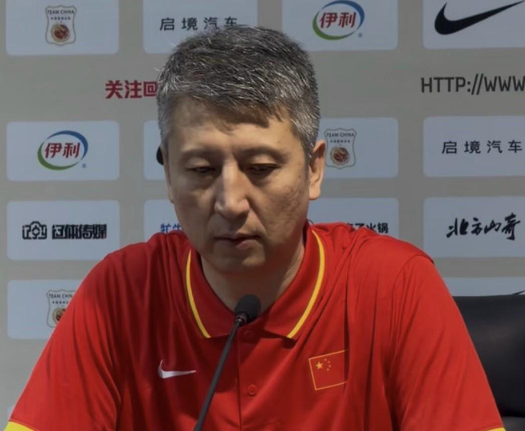 郭士强点评杨瀚森：NBA历练后确实有进步，但需磨合熟悉体系