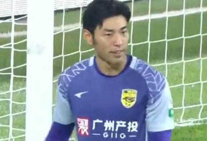 6场完成3次零封，广州豹球员肖嘉旗当选中甲3/4月最佳门将