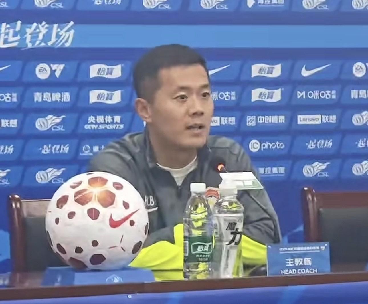 黄博文：为迎战海港做了针对性布置，希望能够捍卫我们的主场
