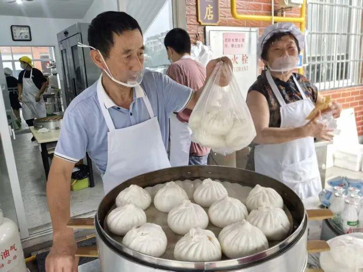 高山滑雪游戏